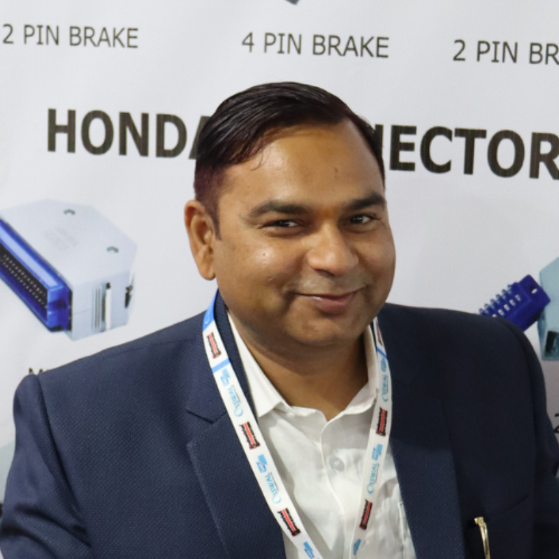 Chairmain & Maniging Director Image